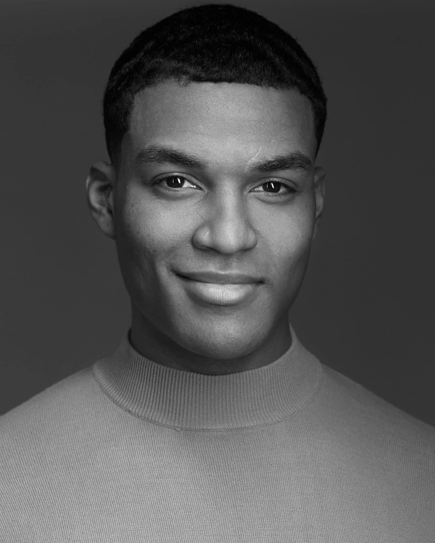 Philadelphia model headshot black and white - artistic fashion portrait photography