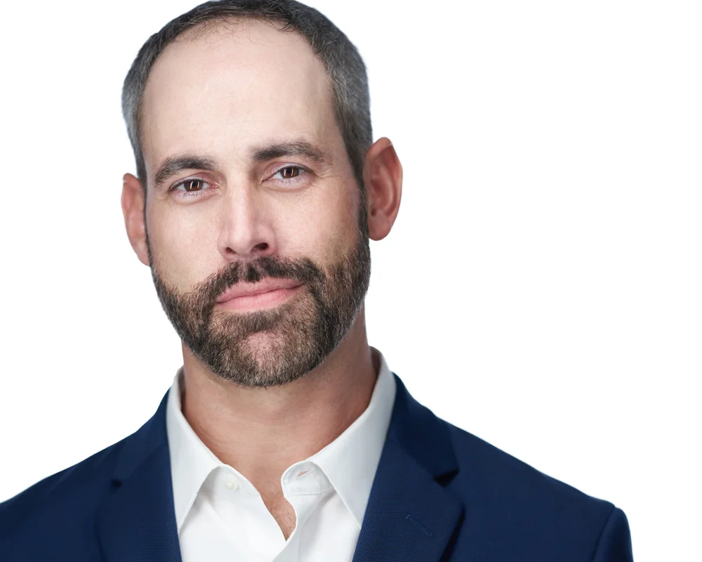 Business portrait Philadelphia - executive headshot with professional studio lighting